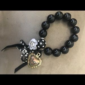 Beautiful Betsey Johnson beaded bracelet